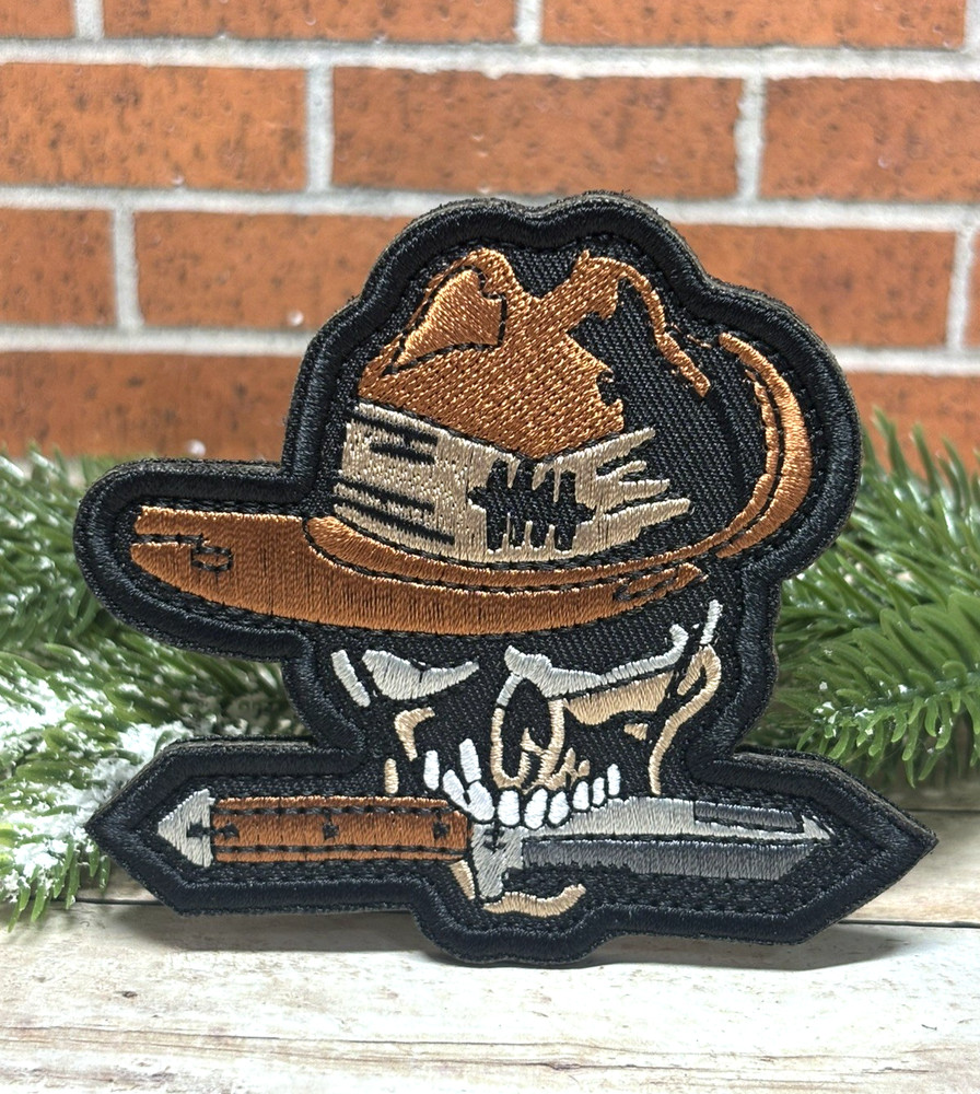 Embroidered Tactical Patch - Skull Patch - Morale Pirate Knife Patch