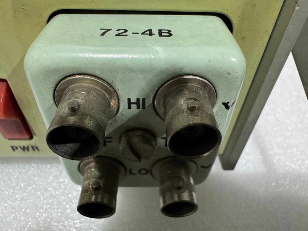 Boonton 72BD Digital Capacitance Meter, with 72-4B Test Fixture