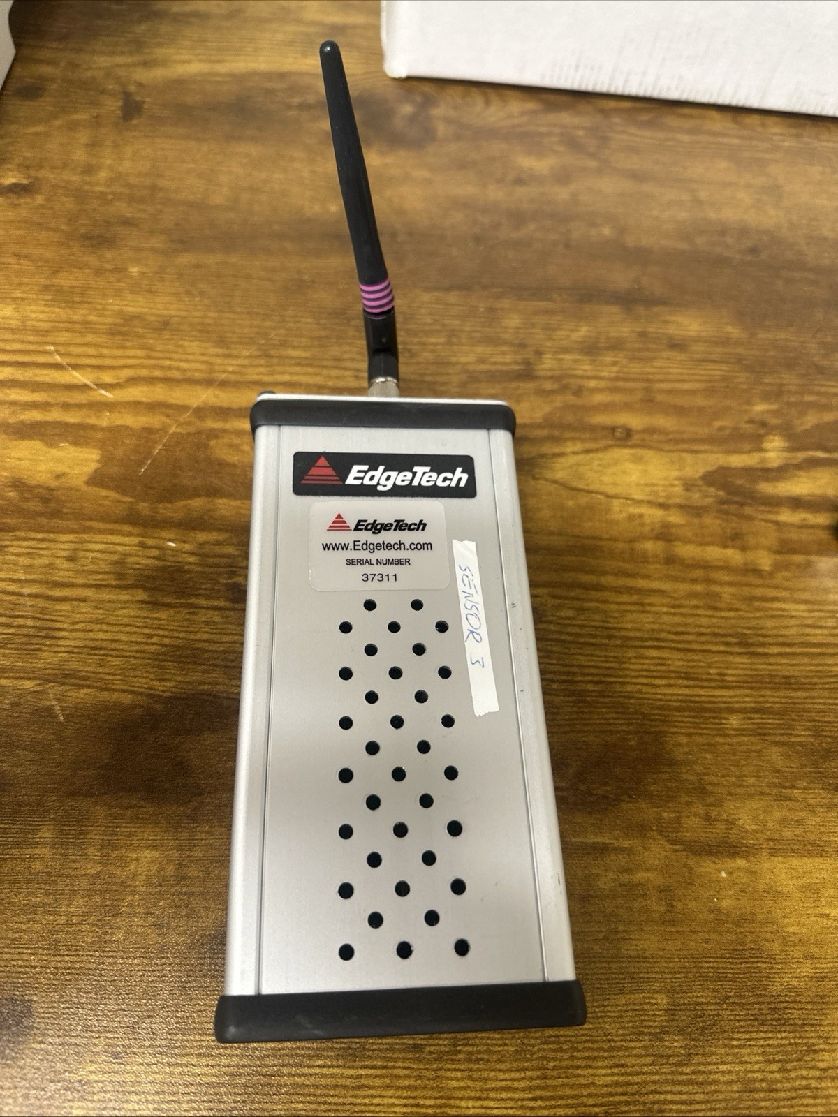 EDGETECH MODEL: 200T Dew Point Hydrometers There’s 7, Please See Pictures Thanks