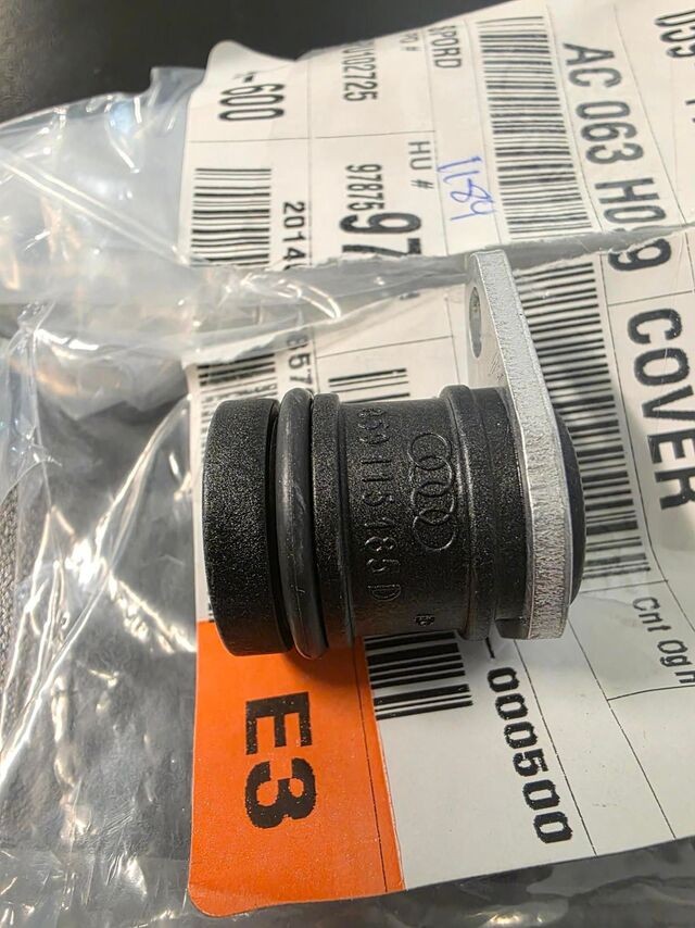 Genuine Volkswagen Cover 059-115-185-D