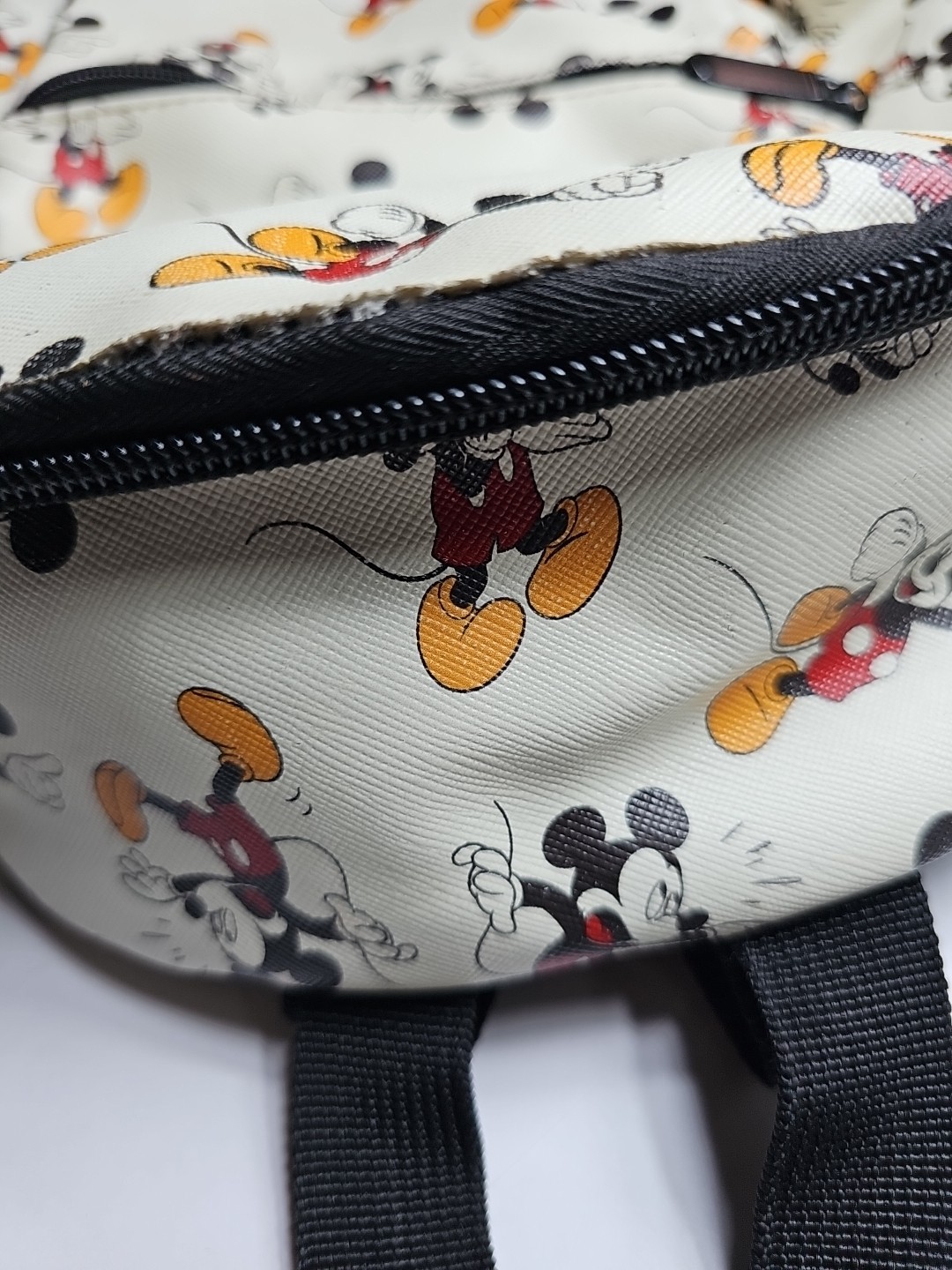 Disney Mickey Mouse Mini Backpack Mickey All-Print 10" Bag/backpack
