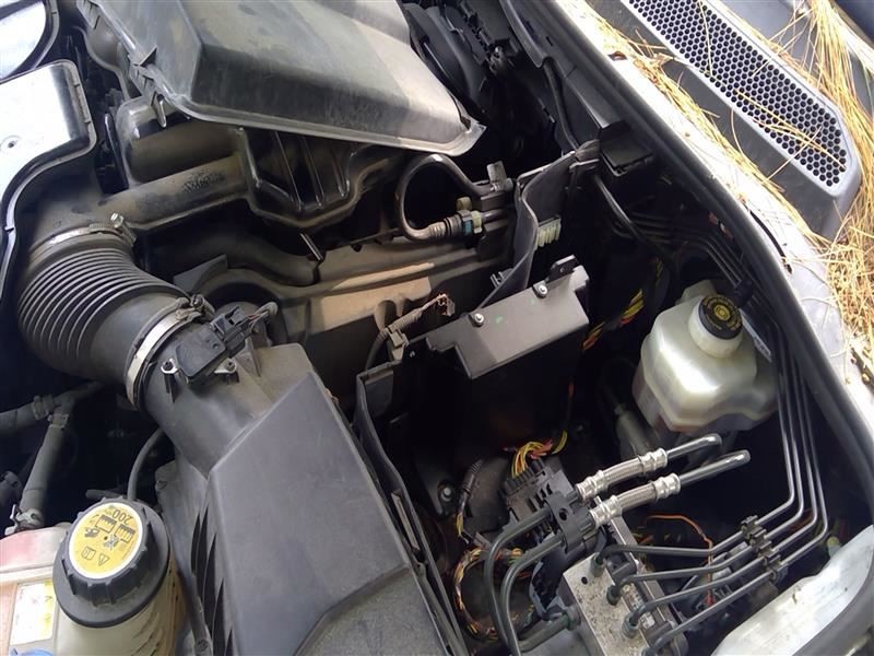 Engine ECM Electronic Control Module 5.0L Fits 10-13 LR4 3313694