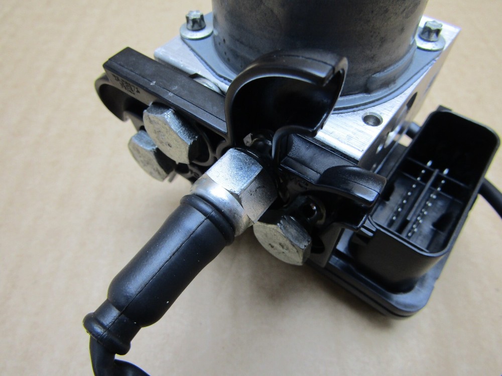 Zero SR/F14.4 2020 10,268 miles ABS pump control module (13944)