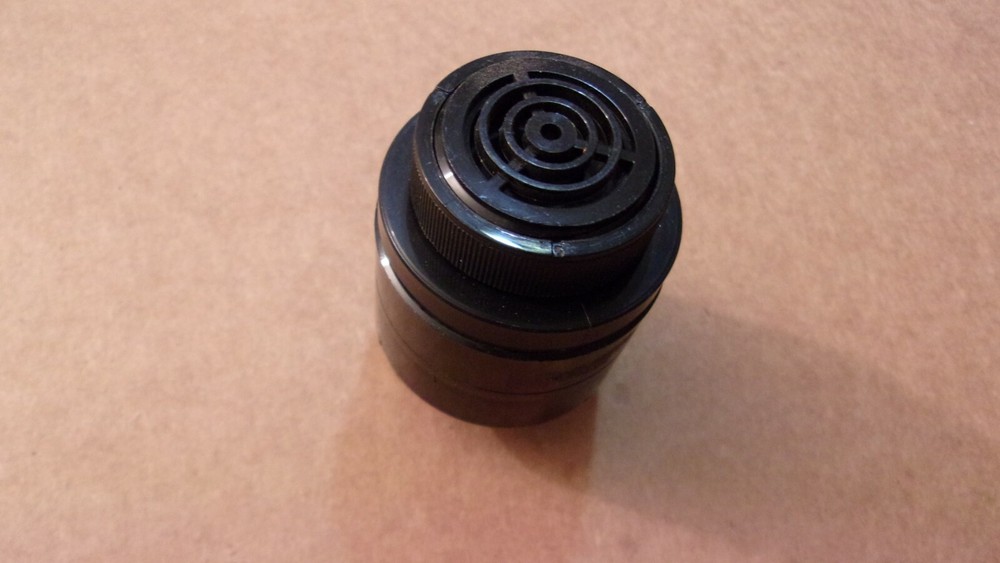 OMEGA Model 70 Temperature Alarm