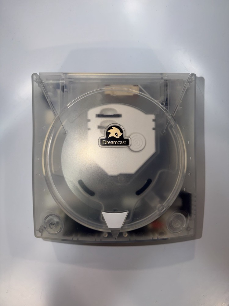 SEGA Dreamcast With Many Mods (read description)