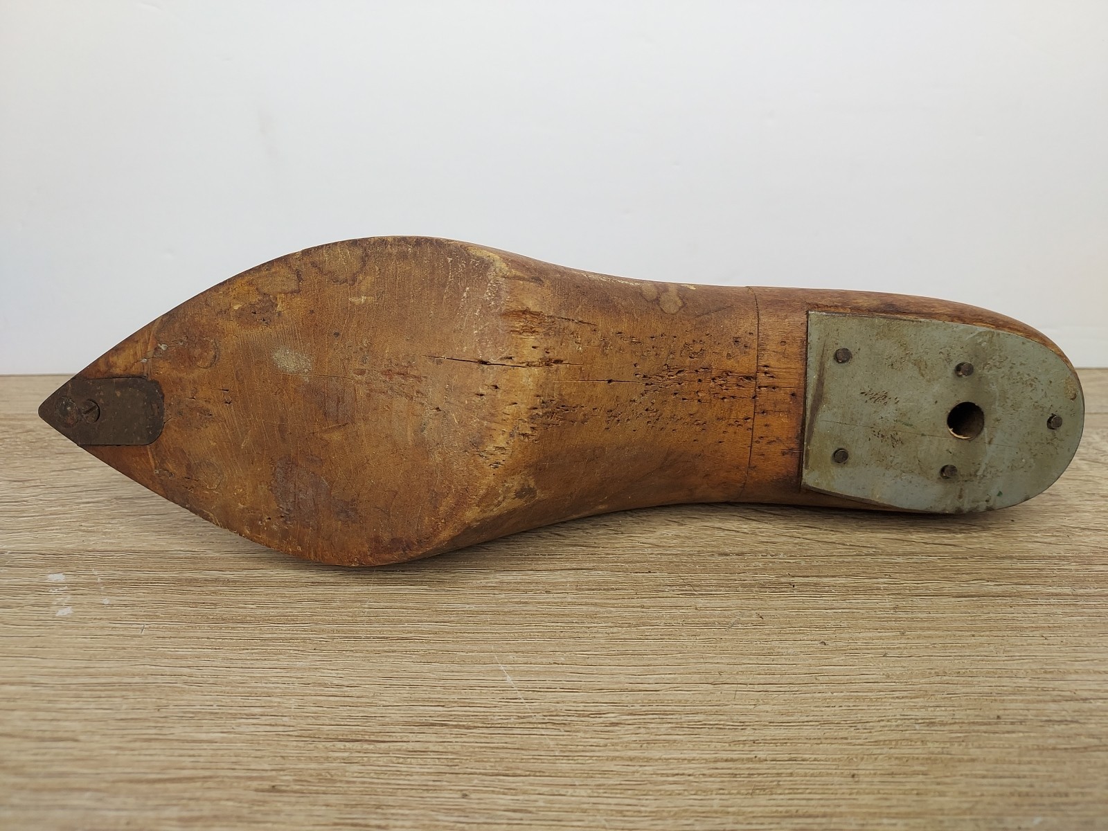 Antique McNichol Taylor Wood Cobbler Repair Shoe Last Form Katey 8AA Pointy Toe