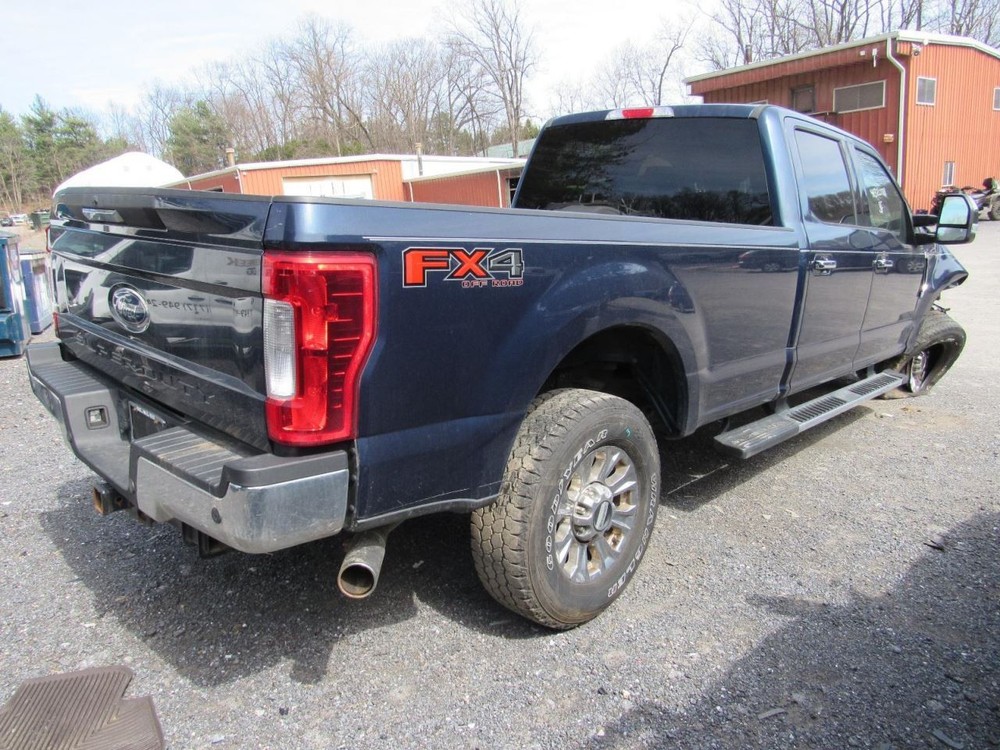 F250SD 2018 Glove Box 1037137
