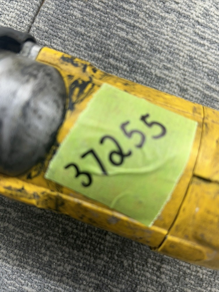 DEWALT DC305 36VOLT VARIABLE SPEED RECIPROCATING SAW 37255