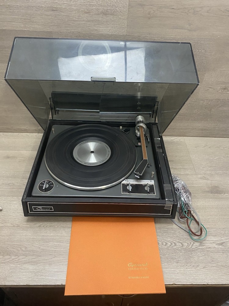 GARRARD SYNCHRO LAB 95 TURNTABLE / RECORD PLAYER