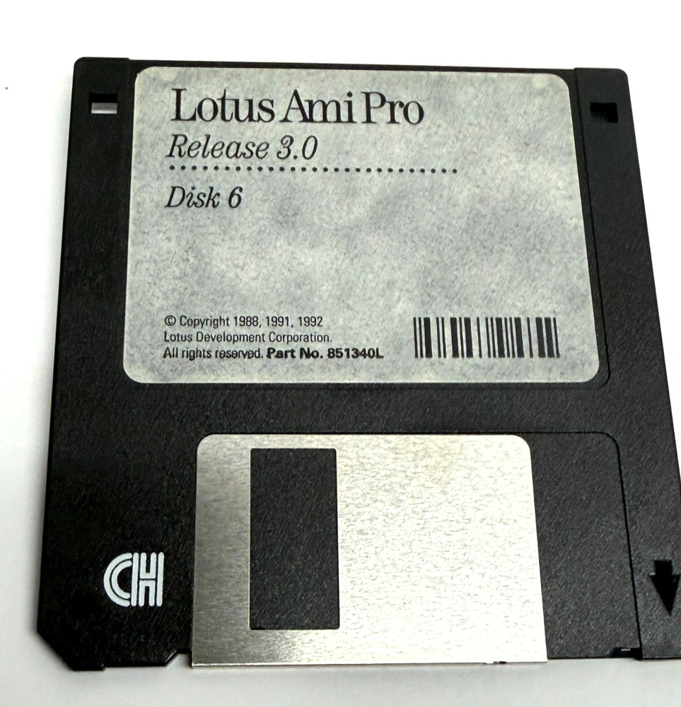 VINTAGE Lotus Ami Pro 3.0 Word Processor Software for Windows PC HD Disk