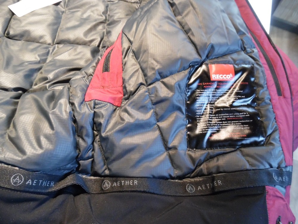 Aether Apparel Peak Down Ski Snowboard Jacket sz 3/L NWT