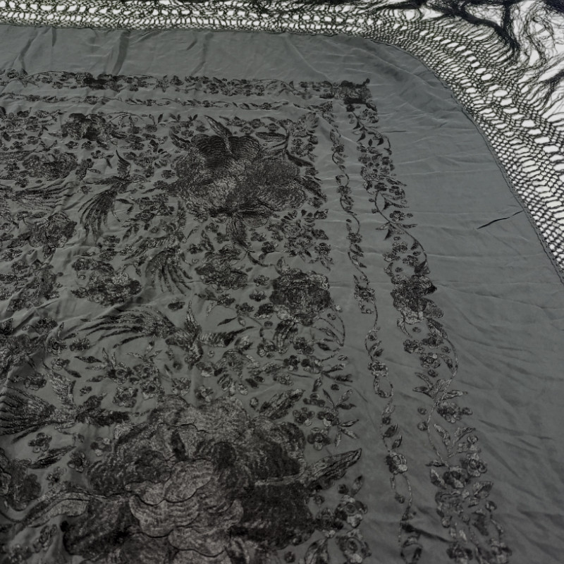 Antique Hand-Embroidered Silk Piano Shawl Wrap Floral Fringe 51" Vintage Luxury