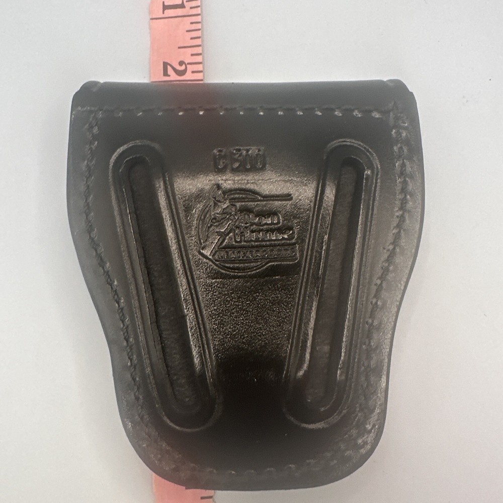DON HUME C300 Black Leather Snap Button Handcuffs Case Holster