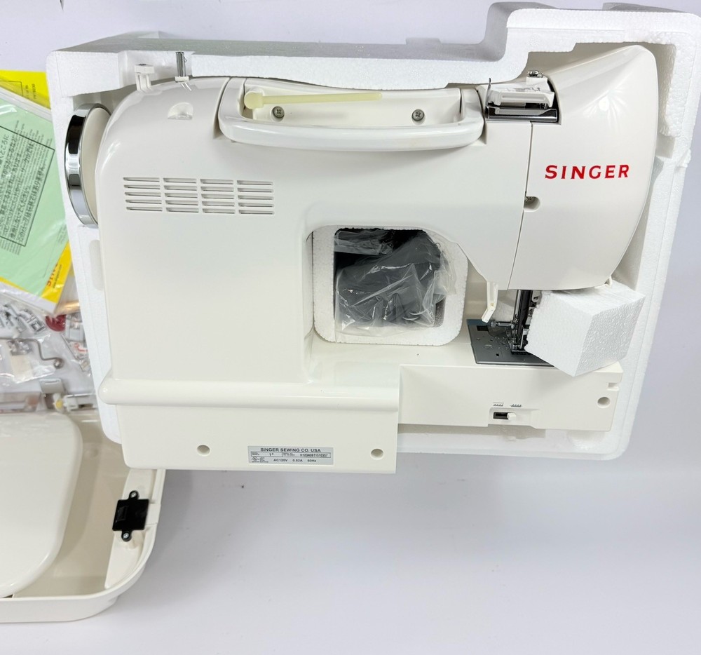 Singer One Plus 1+ Sewing Machine Computerized Brand New Open Box w Extras