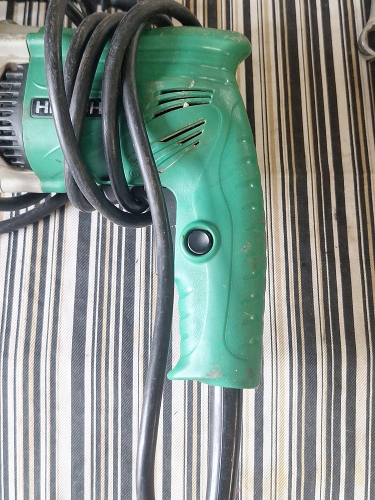 HITACHI DV 16VSS CORDED HAMMER DRILL (USED)