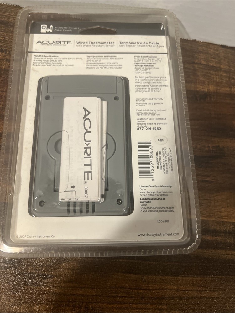 AcuRite Wired Thermometer with a Water Resistant Sensor NIB