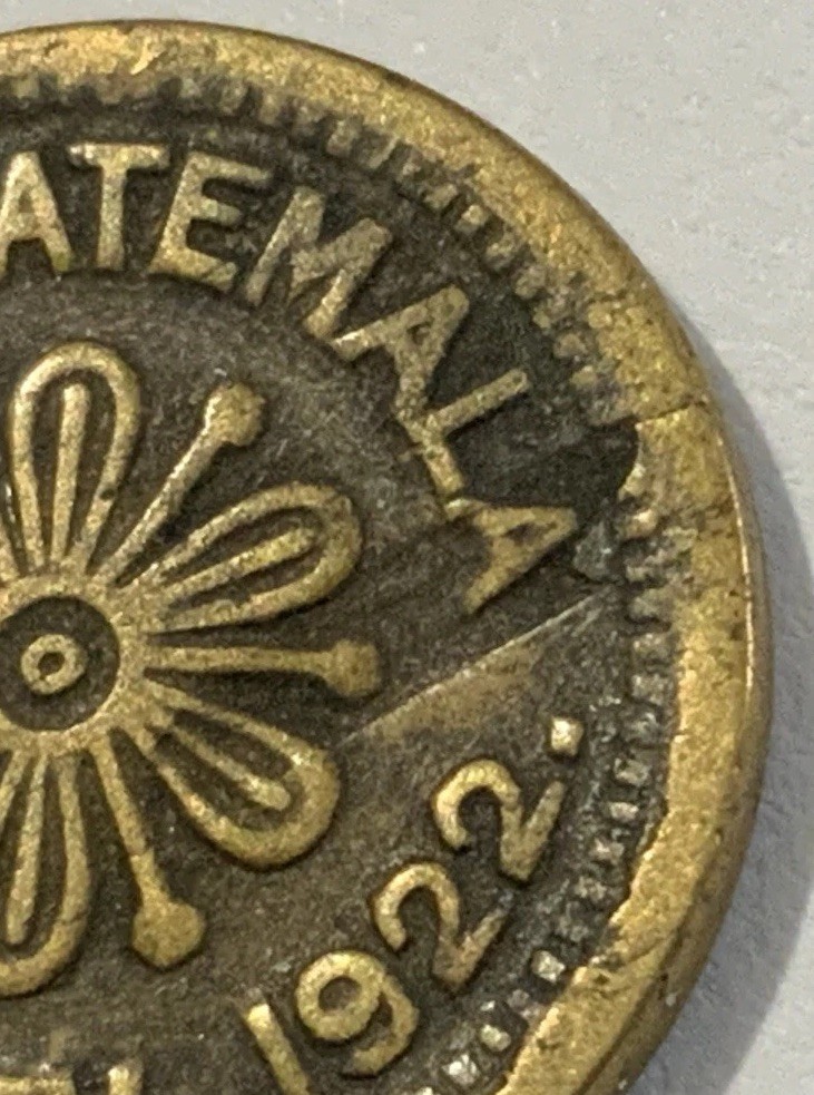 1922 GUATEMALA 50 CENTAVOS KM-232.1. Mint Errors