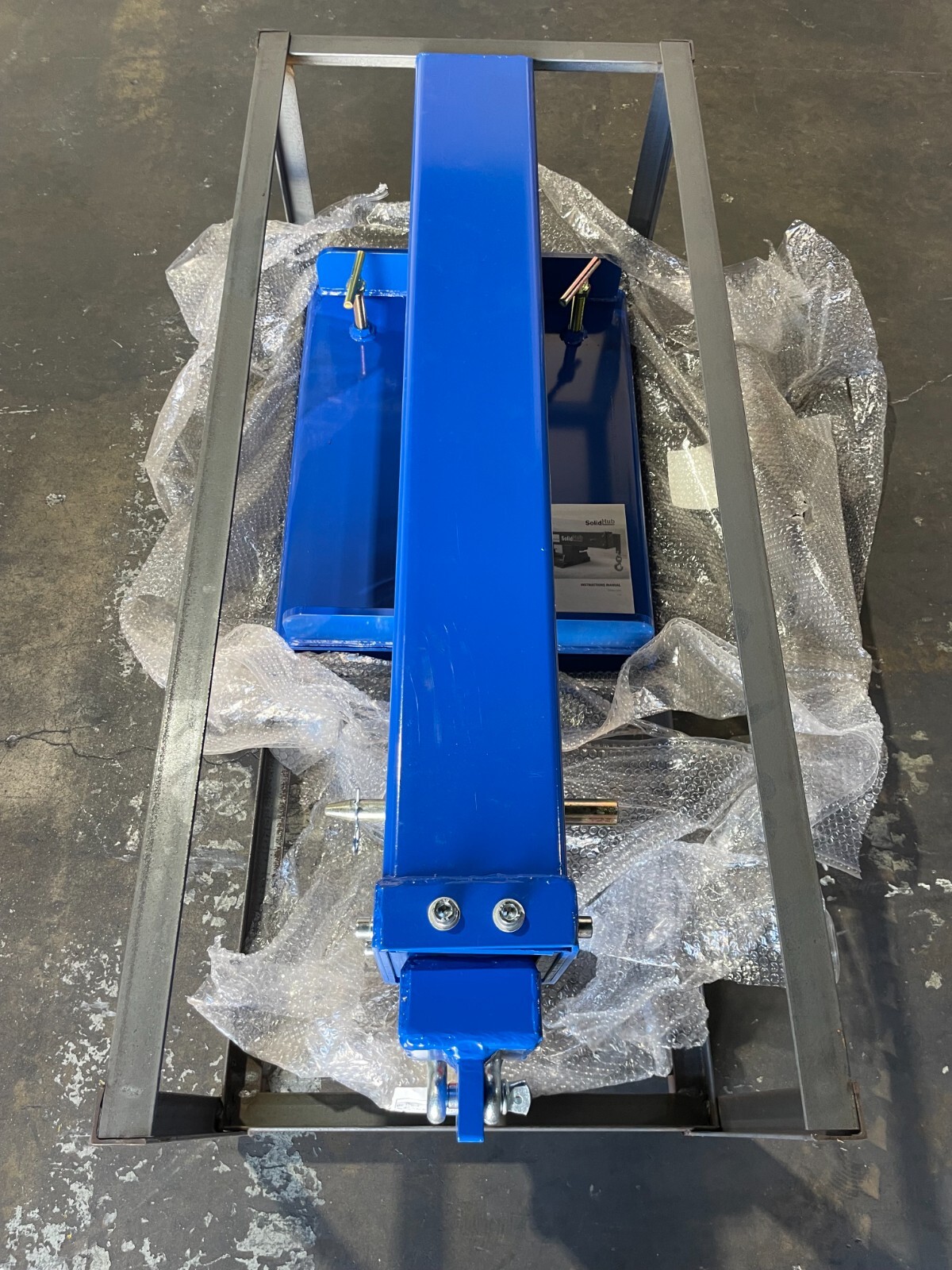 Crane arm for forklift, max. load capacity 10,400 lbs, SolidHub