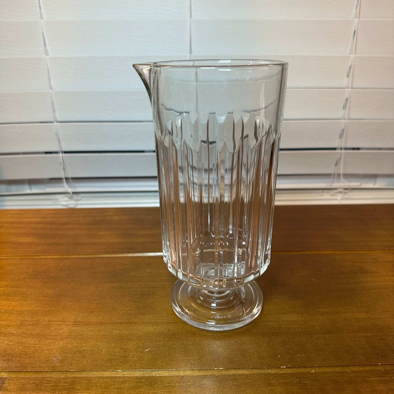 New Libbey Flashback 25 oz. Stirring Mixing Glass Footed Pedestal