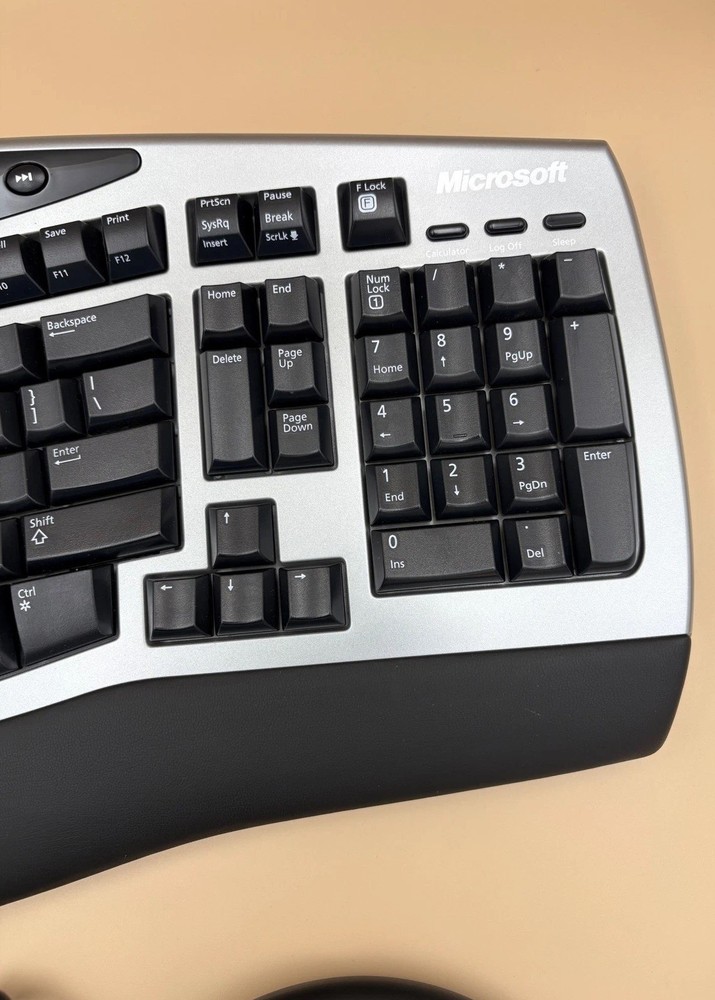 Microsoft Ergonomic Keyboard and Mouse Set Natural Ergonomic Wired USB