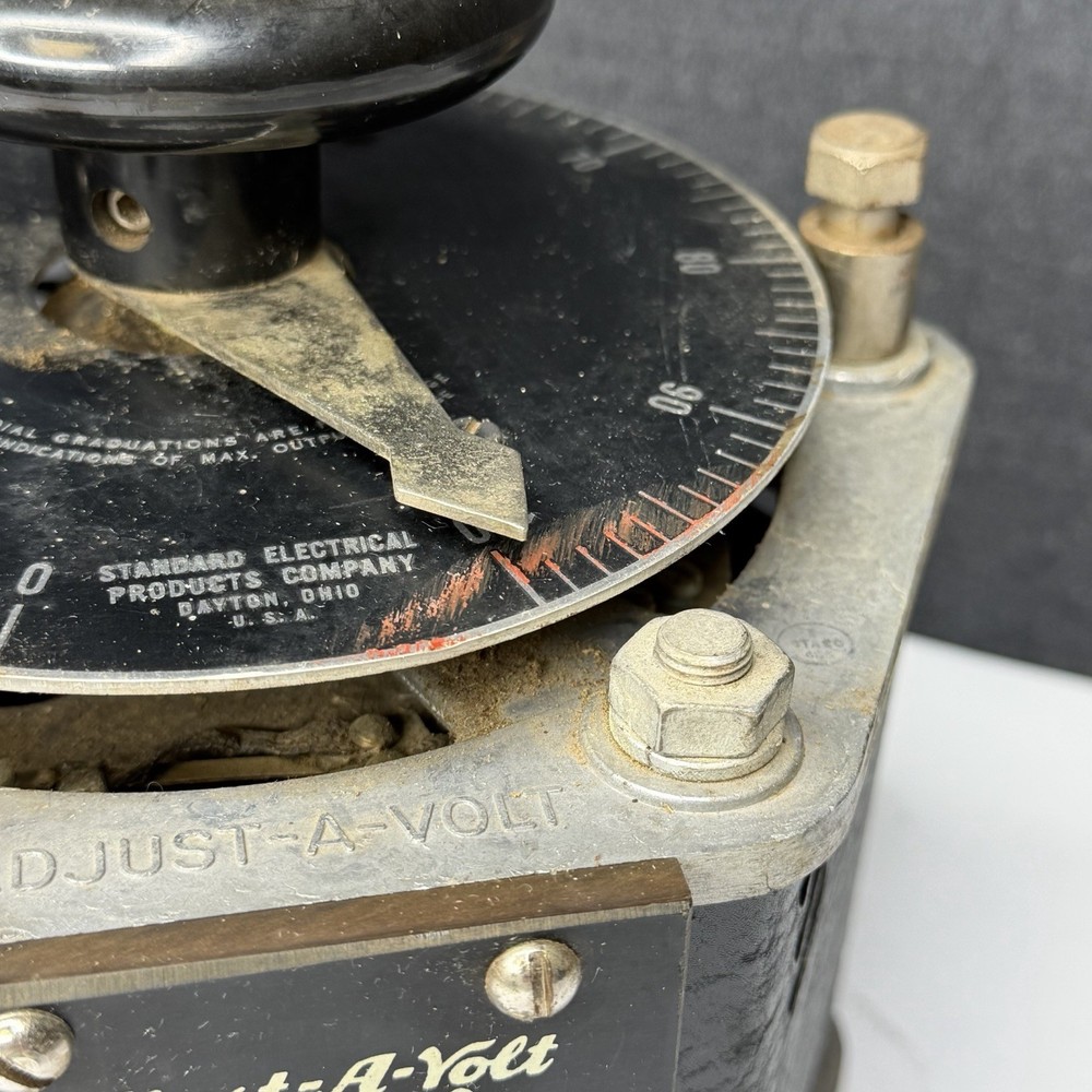 Standard Electrical Adjust-A-Volt Variable Transformer Model 1500BQ - UNTESTED