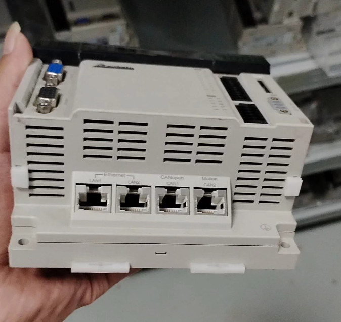 DVP15MC11T Used motion controller testing OK, fast delivery, DHL/FEDEX/UPS