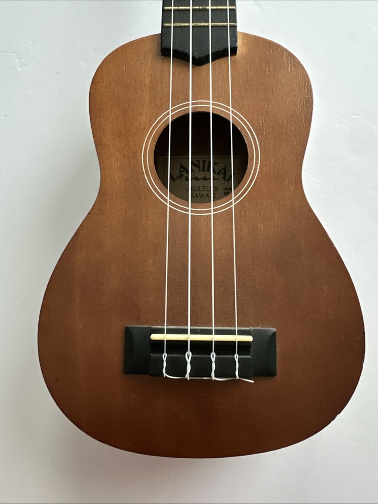 Lanikai LU-11 Ukulele Extra Strings
