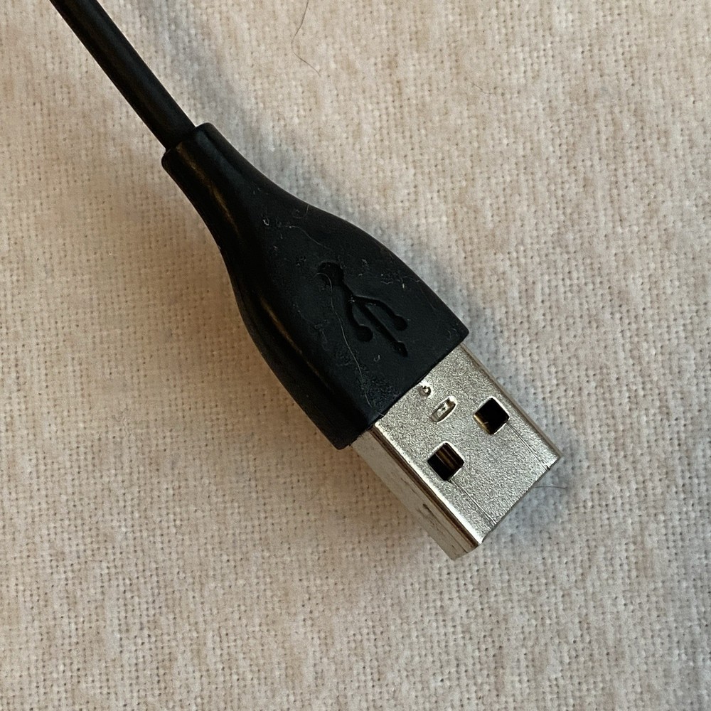 Authentic Original Fitbit Flex FB401 USB Charger Charging Cable Cradle Black