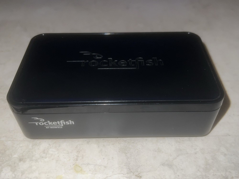 Rocketfish RF-WSW312 Wireless Receiver - 1 Unit