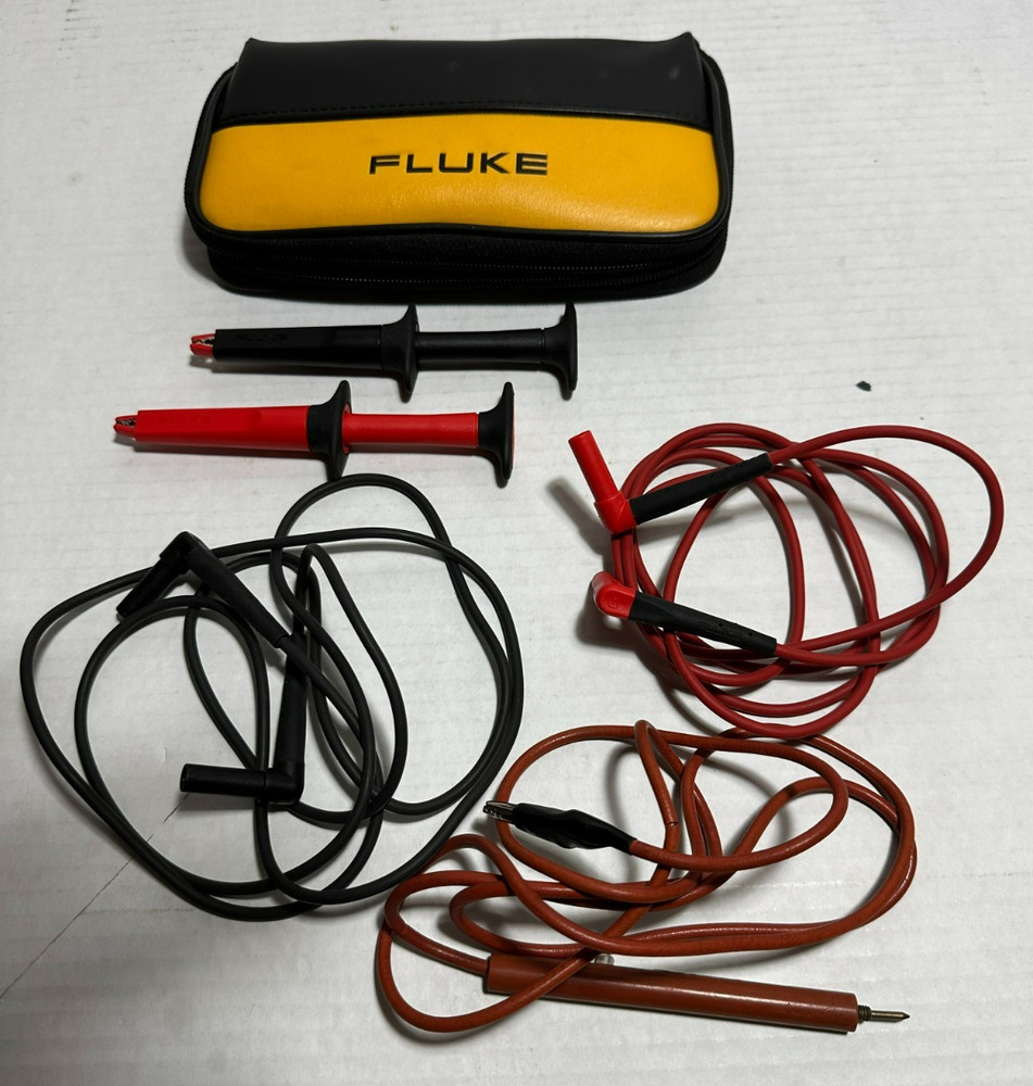 Fluke TL80A Basic Electronic Test Lead Kit with Soft Bag