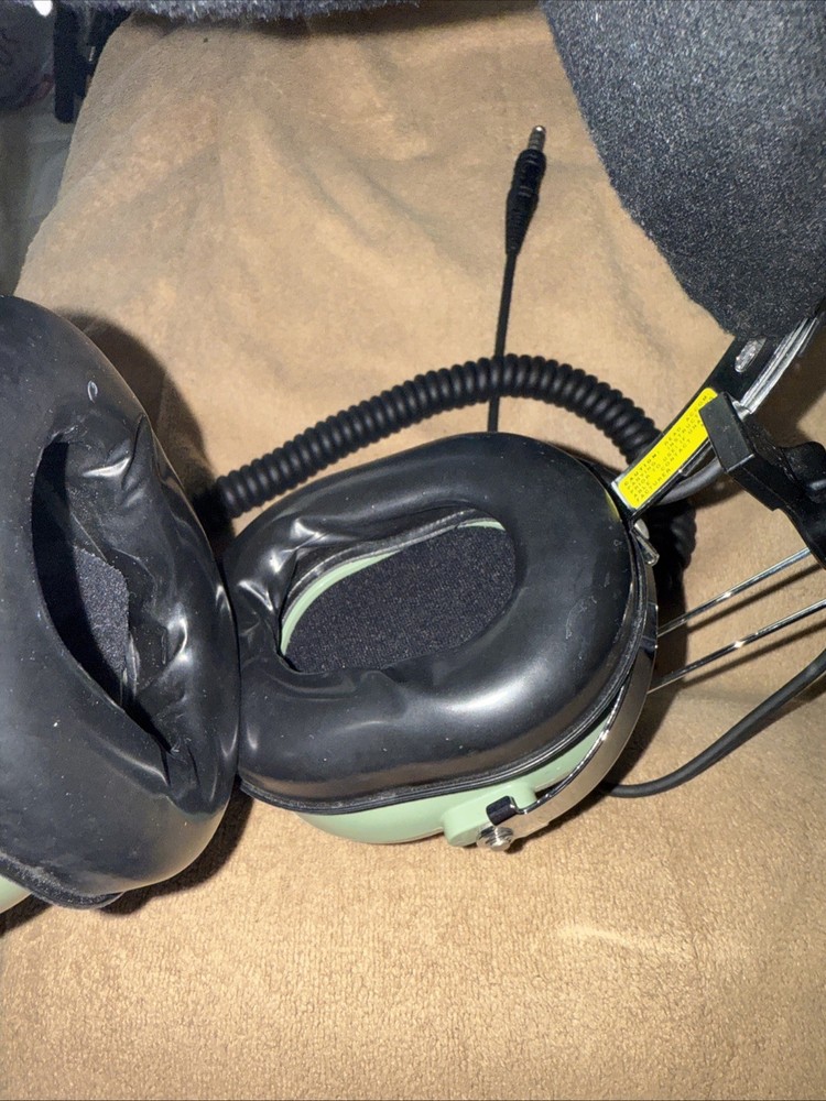 David Clark H10-76 Aviation Headset