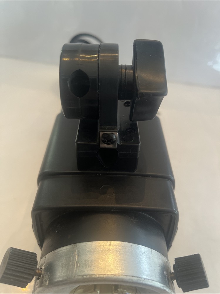 Britek PS-180 Professional Flash Equipment With Power Cable