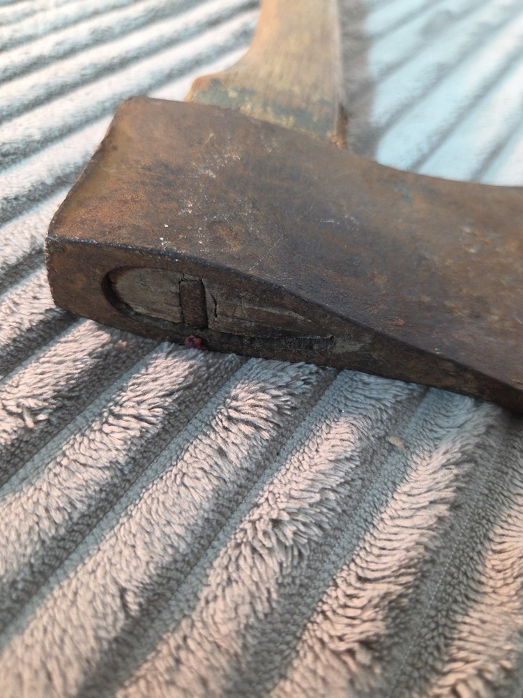 Vtg Plumb ORIGINAL WWII US ARMY 1942 FIELD AXE HATCHET