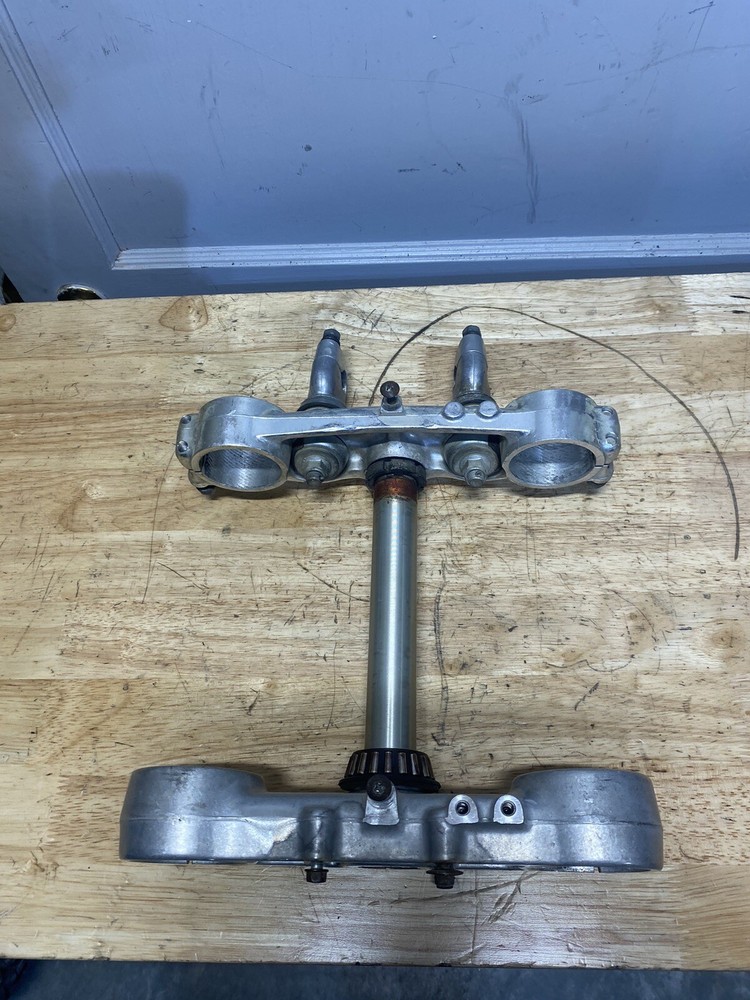 89 Suzuki Rmx 250 Triple Tree Clamps