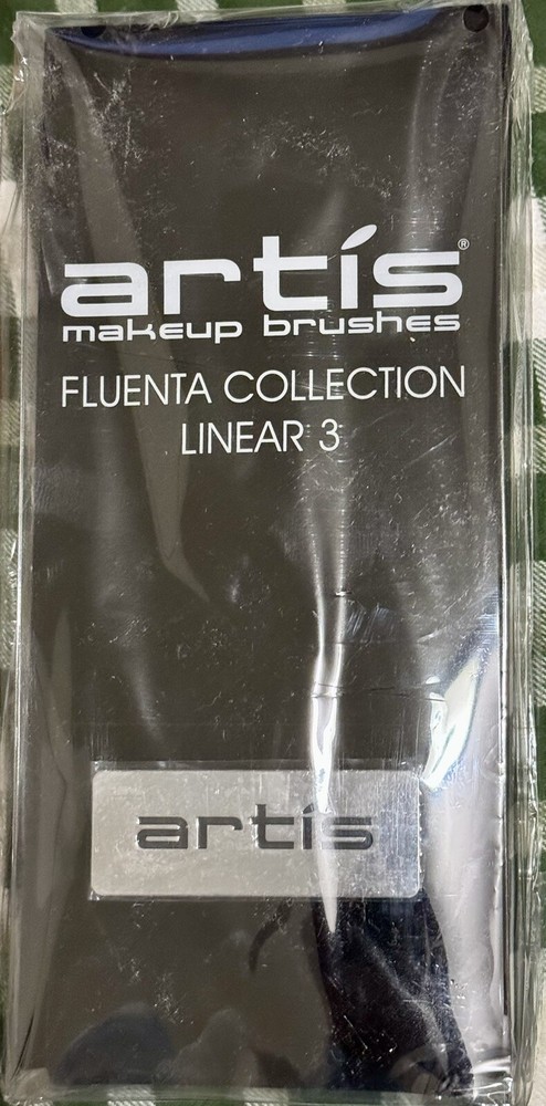 Artis Make Up Brushes FLUENTA COLLECTION LINEAR 3 $60