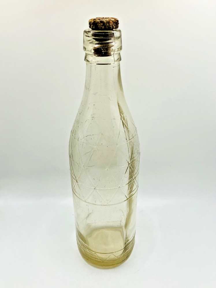 Antique Tizer Clear Bottle with Triangular Pattern in Excellent Condition - 1924