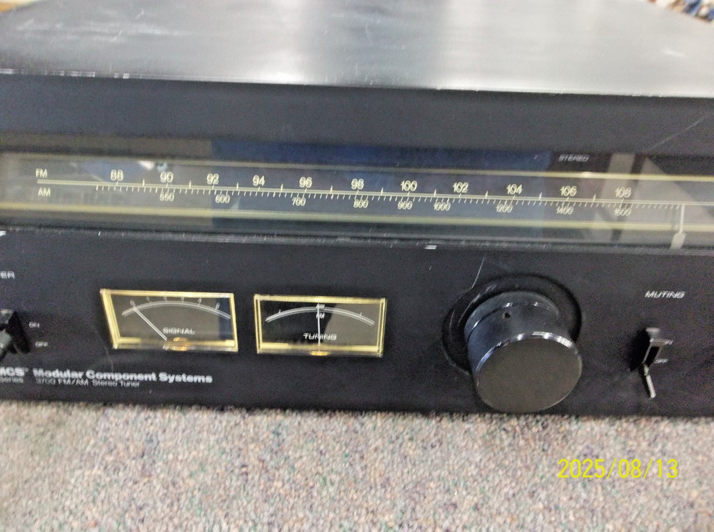 VINTAGE MCS 3700 AM/FM Stereo Tuner