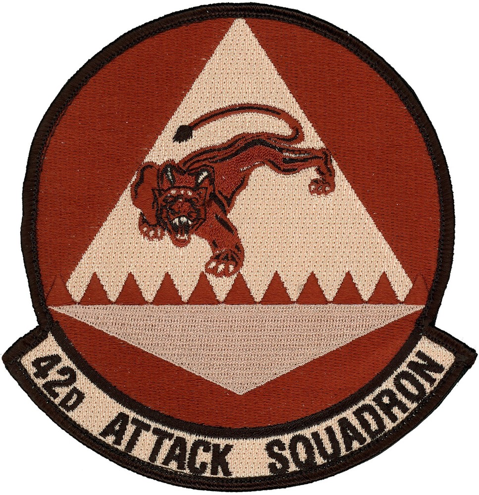 USAF 42d ATTACK SQUADRON PATCH - DESERT - LARGE