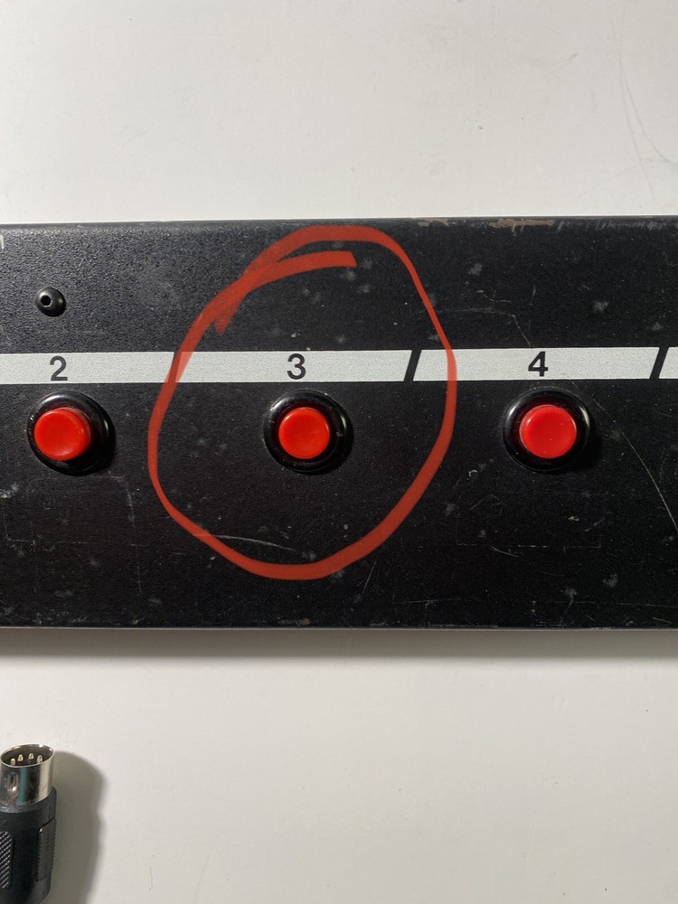 Untested ADA MC-1 MiDi Controller Foot Controller. Read.