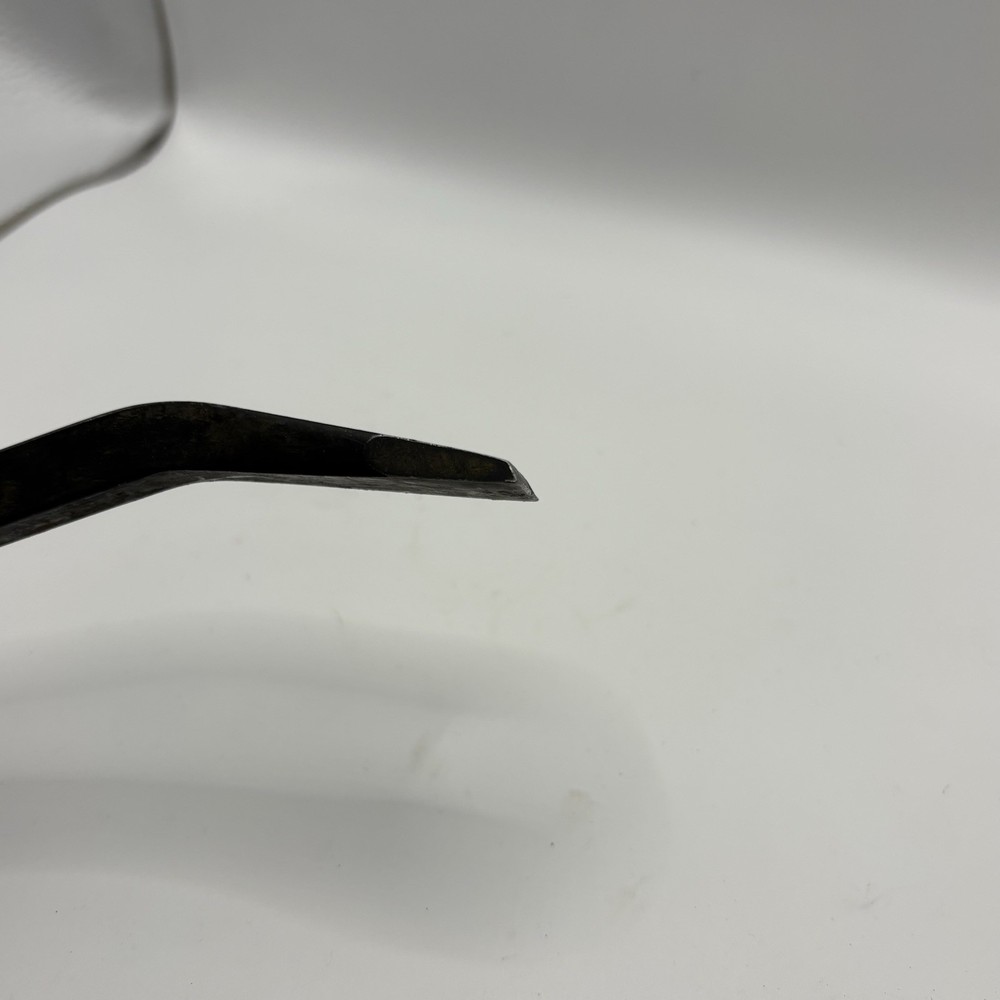 Quinn Angled Tip Pry Bar 18”