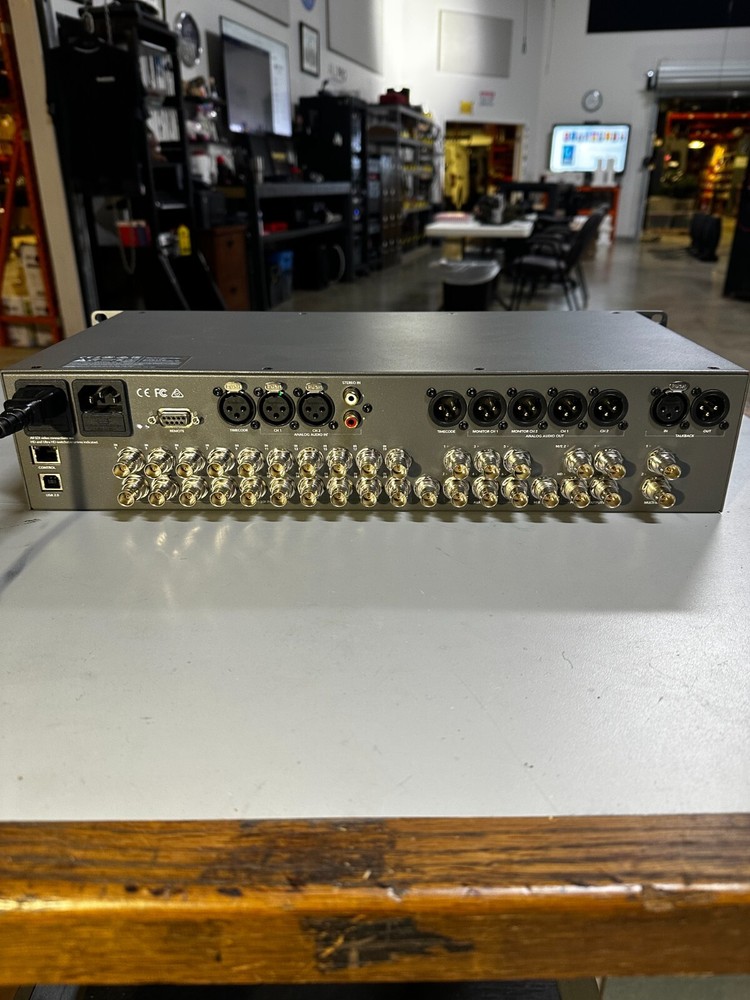 Blackmagic Design ATEM 4 M/E Broadcast Studio 4k Switcher