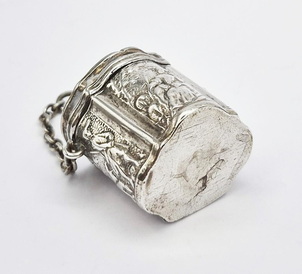 19TH CENTURY DUTCH SOLID SILVER REPOUSSE CHATELAINE MINT BOX