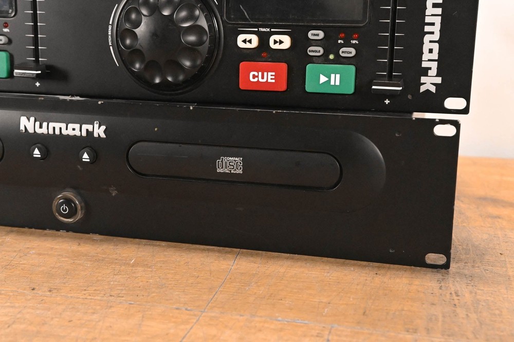 Numark CDN25 Professional Dual CD Player with Controller CG01UAC