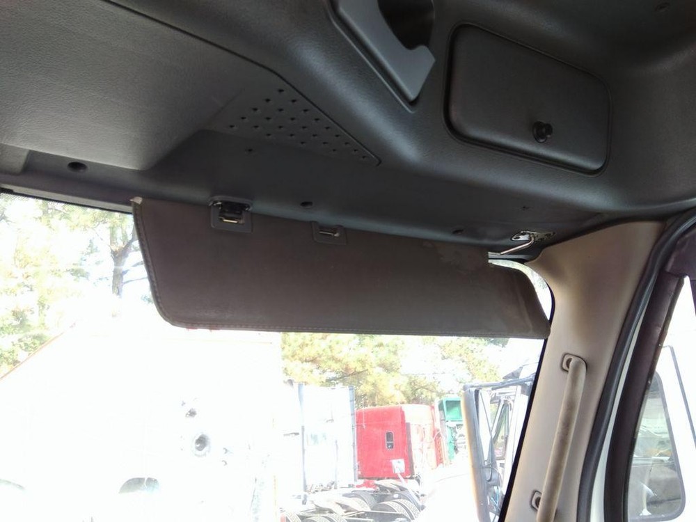 Replaces 2011 FREIGHTLINER CASCADIA 125 INTERIOR SUN VISOR ,  MD