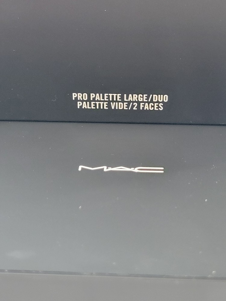 MAC Pro Palette *LARGE/DUO* Magnetic Black Case / EMPTY / New in box