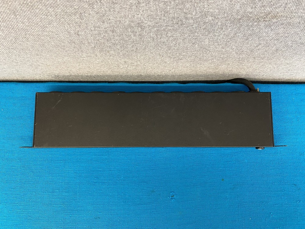 APC 20A Rack Power Distribution Unit - Untested