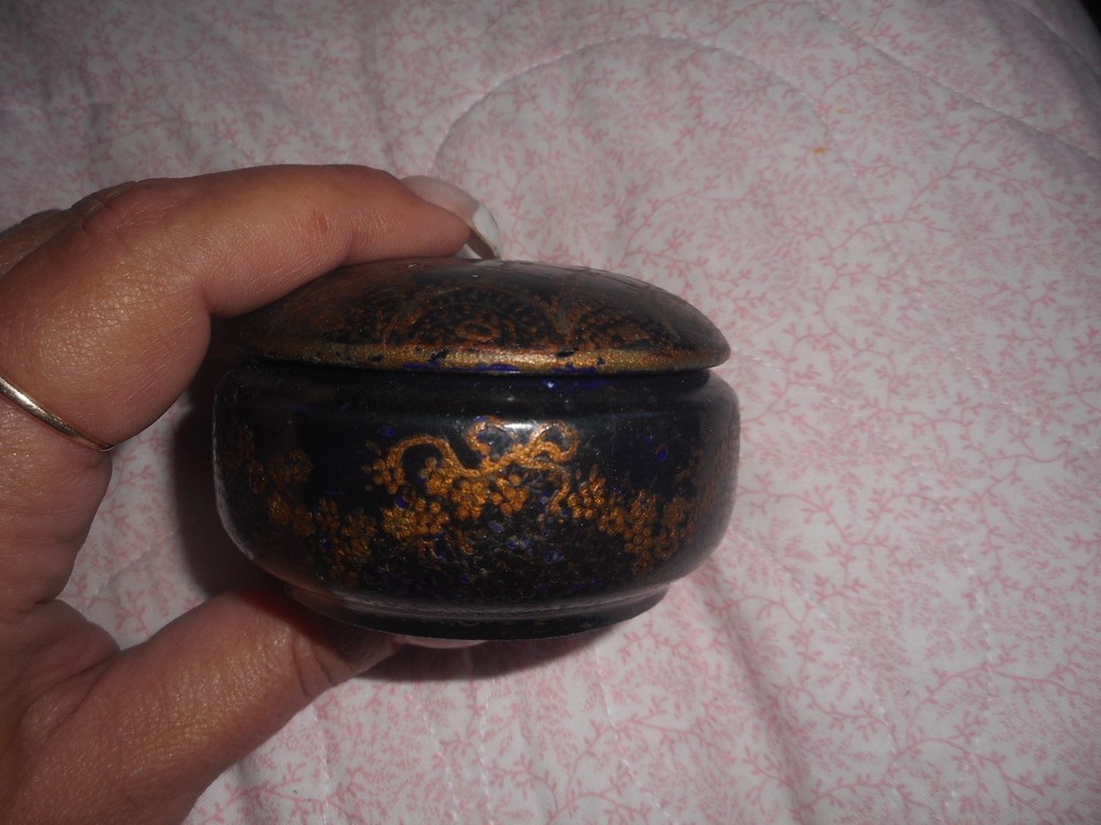 Vintae Cechostovakia Covered Trinket Dish