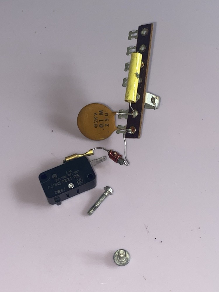 BIC 960 Turntable Circuit Board And Micro Swich