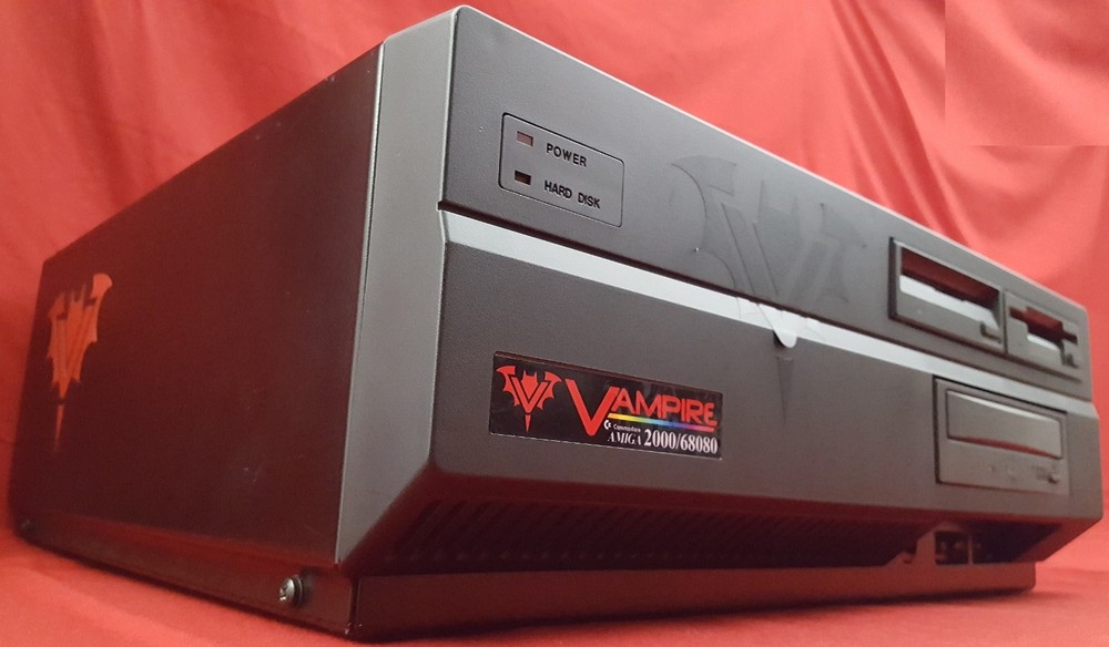 BLACK Vampirized Commodore Amiga 2000 A2000 Desktop Computer 68080@85mhz Vampire