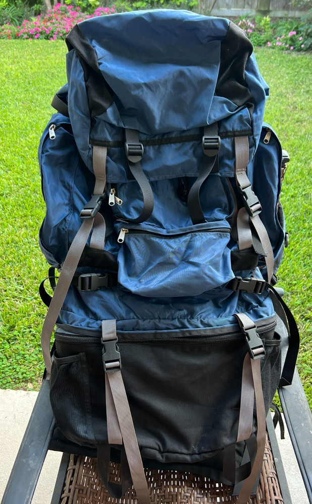 Kelty Red Cloud Multi-Day Backpack Hiking Adjustable Straps Internal Frame